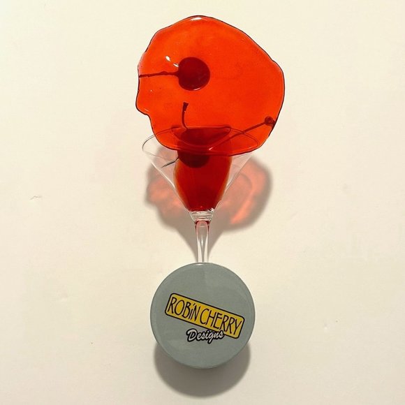 NEW "CHEEKY" SPILLED COSMOPOLITAN DRINK CONVERSATION PIECE - Picture 5 of 7